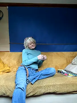 ladyboatlady online show from October 25, 4:24 pm