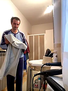 sasatimido online show from November 15, 8:00 am