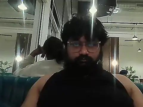Snapshot of Dollseye chatting on May 30, 5:43 pm Dollseye online show from May 30, 5:43 pm