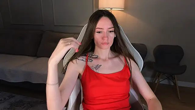 Snapshot of cutienaughtygirl chatting on August 2, 8:13 am cutienaughtygirl online show from August 2, 8:13 am