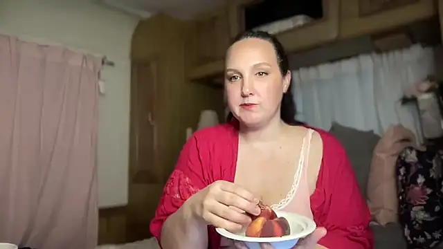 Snapshot of Just_Trudy chatting on September 14, 4:39 pm Just Trudy online show from September 14, 4:39 pm