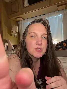 Snapshot of Just_Trudy chatting on May 30, 9:23 pm Just Trudy online show from May 30, 9:23 pm