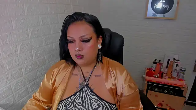 Snapshot of Arthemisa_tay69 chatting on February 14, 5:15 am Arthemisa tay69 online show from February 14, 5:15 am