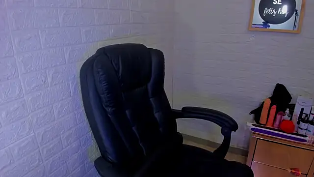 Snapshot of Arthemisa_tay69 chatting on March 2, 4:47 am Arthemisa tay69 online show from March 2, 4:47 am