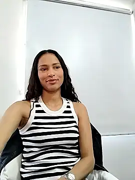 SofiaDelicia online show from December 15, 4:11 pm