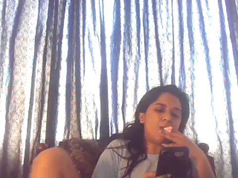 cute indianxo online show from October 31, 9:43 am