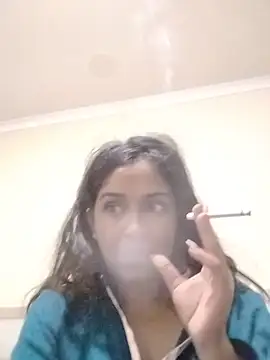 Snapshot of cute_indianxo chatting on May 27, 4:09 am cute indianxo online show from May 27, 4:09 am