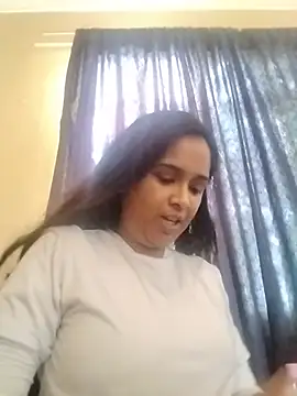Snapshot of cute_indianxo chatting on June 1, 7:54 am cute indianxo online show from June 1, 7:54 am
