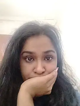 Snapshot of cute_indianxo chatting on June 5, 8:53 am cute indianxo online show from June 5, 8:53 am