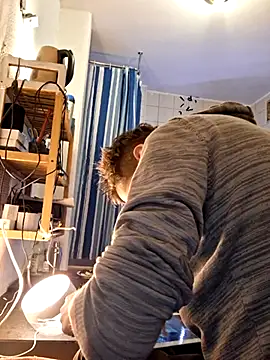 Snapshot of a7ex chatting on January 9, 12:03 am a7ex online show from January 9, 12:03 am