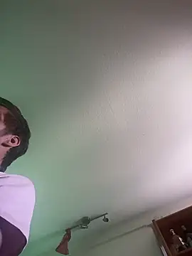 Snapshot of a7ex chatting on September 21, 9:44 am a7ex online show from September 21, 9:44 am