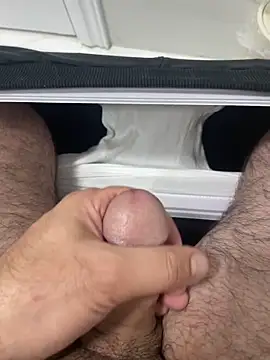 Heros2000 online show from December 15, 7:40 pm