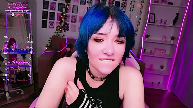 Ketrin Jones online show from August 3, 5:17 am