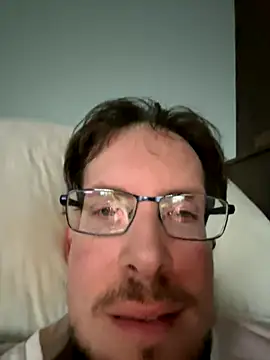 JJG327 online show from October 28, 12:41 pm