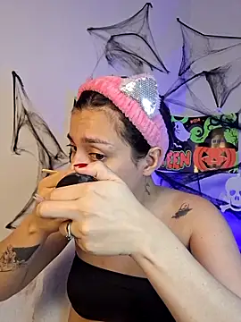 AmaiaSalvatore online show from October 30, 9:26 pm