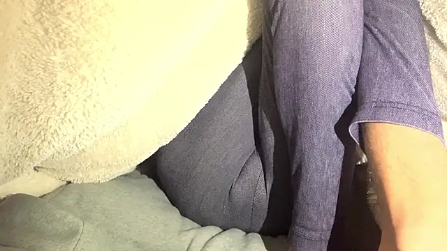 BouncySubsidy online show from November 13, 1:10 pm