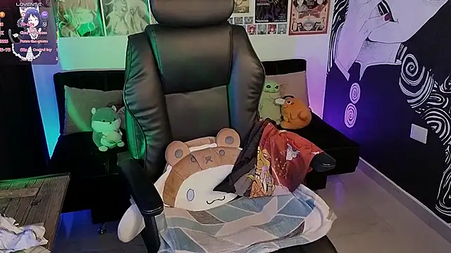 Snapshot of Yuhwan_ chatting on November 24, 9:58 pm Yuhwan online show from November 24, 9:58 pm