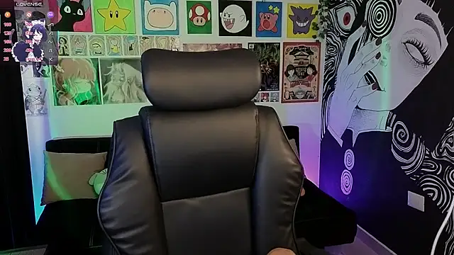 Snapshot of Yuhwan_ chatting on November 27, 5:48 pm Yuhwan online show from November 27, 5:48 pm