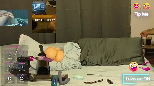 danoo84 online show from October 19, 5:52 am