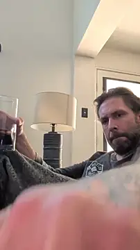 Snapshot of danoo84 chatting on February 15, 10:28 pm danoo84 online show from February 15, 10:28 pm