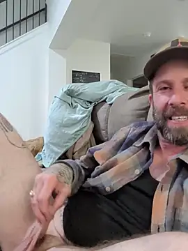 Snapshot of danoo84 chatting on April 13, 1:55 am danoo84 online show from April 13, 1:55 am