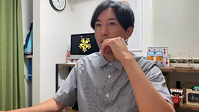 Snapshot of Bonz_Buonz chatting on September 14, 2:27 pm Bonz Buonz online show from September 14, 2:27 pm