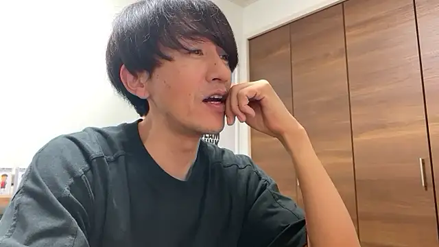 Snapshot of Bonz_Buonz chatting on October 9, 3:10 pm Bonz Buonz online show from October 9, 3:10 pm