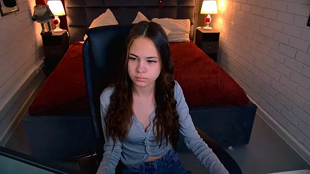 UliaNeer online show from January 9, 5:10 am