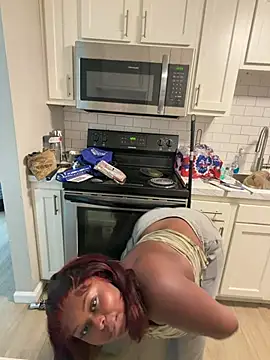 Juicystorm online show from July 23, 5:00 pm