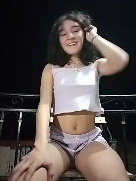 Snapshot of LuaBusch chatting on June 13, 4:21 am LuaBusch online show from June 13, 4:21 am