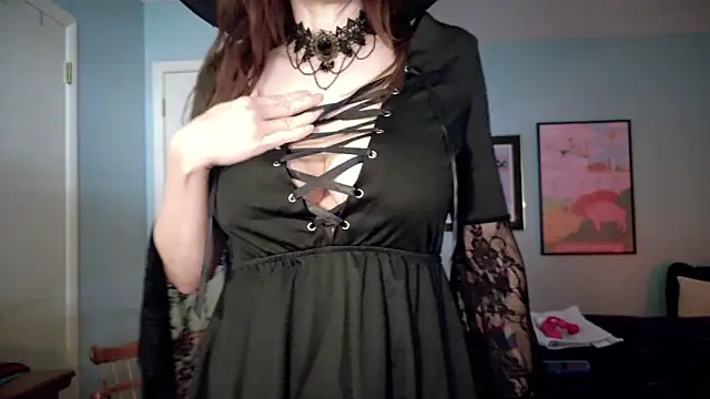 MommyGoddessL online show from October 31, 2:51 pm