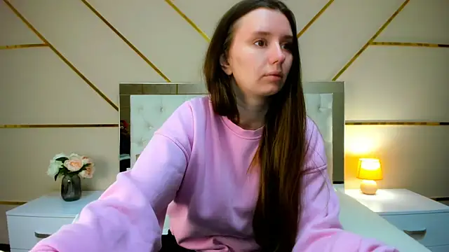 Snapshot of BeatriceAddams chatting on October 4, 9:02 pm BeatriceAddams online show from October 4, 9:02 pm