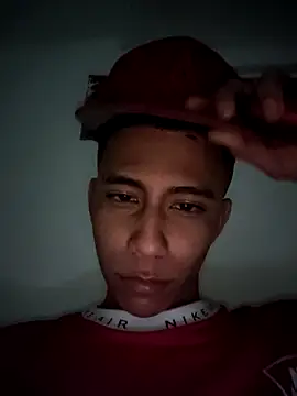 Snapshot of Davig4 chatting on October 4, 2:53 am Davig4 online show from October 4, 2:53 am