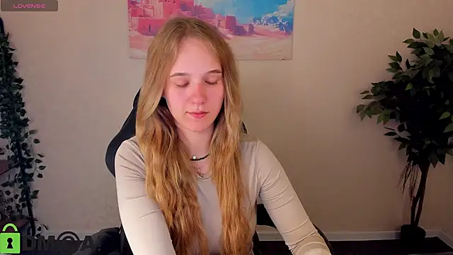 Snapshot of Casey_Sweeet chatting on May 14, 9:38 am Casey Sweeet online show from May 14, 9:38 am