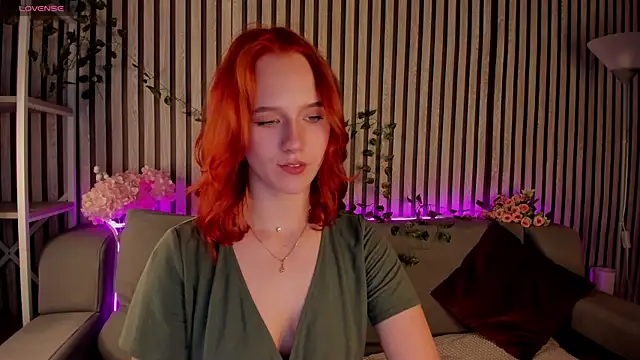 Snapshot of Casey_Sweeet chatting on June 10, 9:30 am Casey Sweeet online show from June 10, 9:30 am
