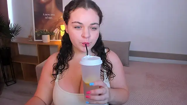 Snapshot of Elina_Star chatting on September 24, 12:41 pm Elina Star online show from September 24, 12:41 pm