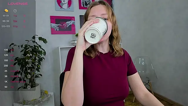 evashiny  online show from November 24, 3:39 am