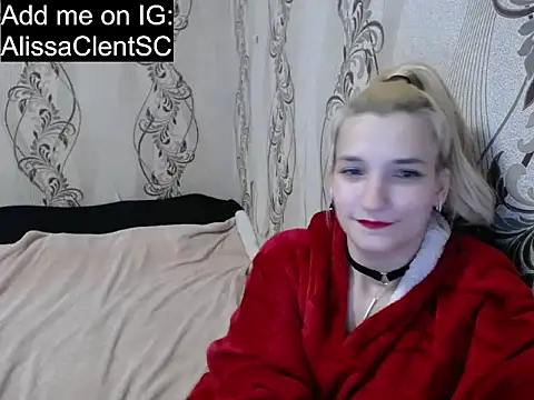 Snapshot of AlissaClark chatting on December 17, 8:48 pm AlissaClark online show from December 17, 8:48 pm