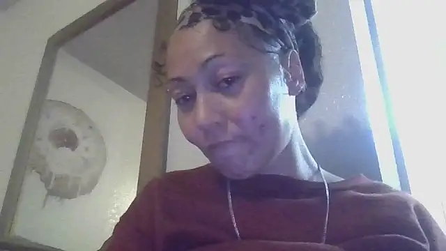 Snapshot of Flossee chatting on September 30, 5:34 am Flossee online show from September 30, 5:34 am