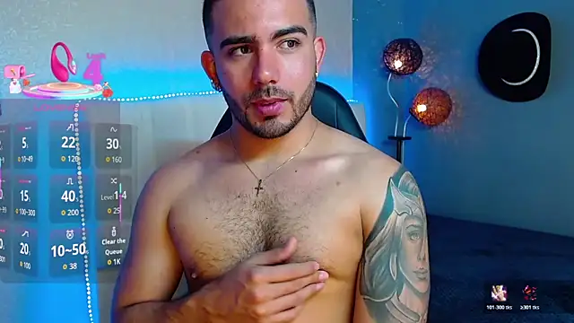 Snapshot of adamhairy chatting on June 5, 7:19 pm adamhairy online show from June 5, 7:19 pm