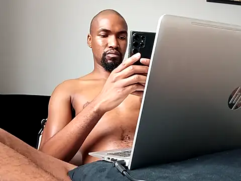 Snapshot of mojaymort chatting on September 26, 9:02 am mojaymort online show from September 26, 9:02 am