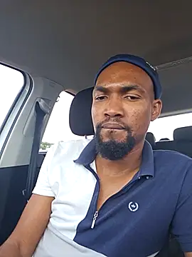 Snapshot of mojaymort chatting on November 8, 10:04 am mojaymort online show from November 8, 10:04 am