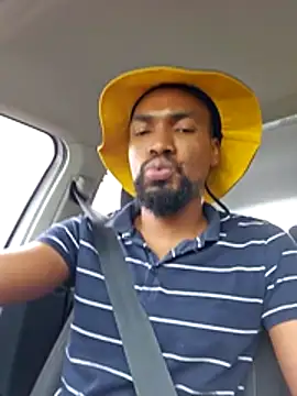 Snapshot of mojaymort chatting on December 21, 12:34 pm mojaymort online show from December 21, 12:34 pm