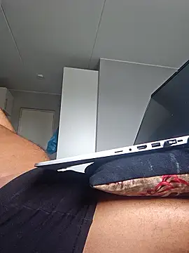 Snapshot of mojaymort chatting on January 19, 8:07 am mojaymort online show from January 19, 8:07 am