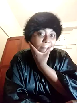 Snapshot of AcetousAbb chatting on May 5, 8:28 pm AcetousAbb online show from May 5, 8:28 pm