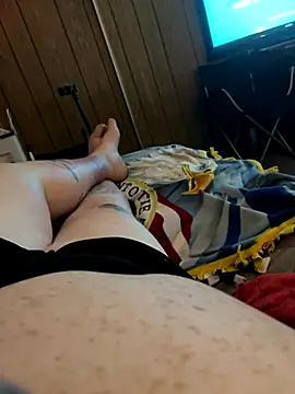 Snapshot of GingerSnap4444 chatting on September 17, 12:45 am GingerSnap4444 online show from September 17, 12:45 am