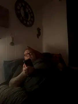 Snapshot of GingerSnap4444 chatting on November 11, 8:58 am GingerSnap4444 online show from November 11, 8:58 am