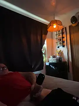 Snapshot of GingerSnap4444 chatting on December 5, 6:48 pm GingerSnap4444 online show from December 5, 6:48 pm