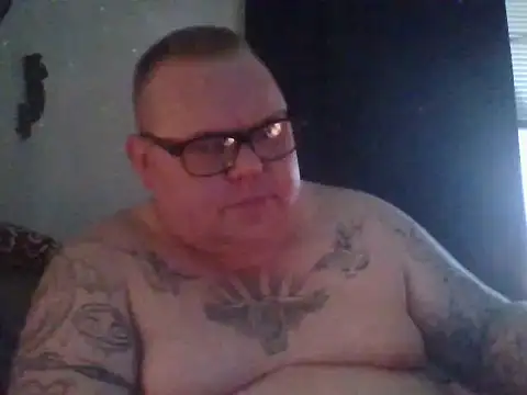 Snapshot of GingerSnap4444 chatting on March 23, 8:24 pm GingerSnap4444 online show from March 23, 8:24 pm