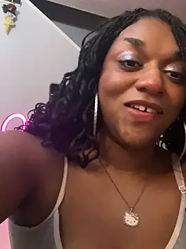 Snapshot of XKimmyGreen chatting on July 30, 3:38 am XKimmyGreen online show from July 30, 3:38 am